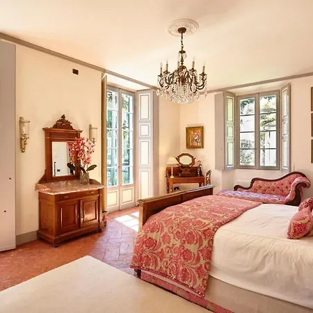 Sleeps 11 With Pool Air Con And Wifi 빌라