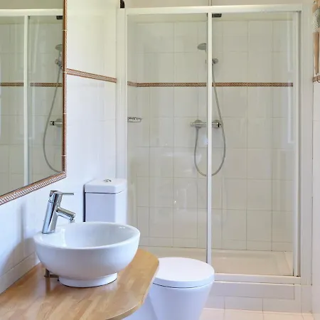 Villa Sleeps 11 With Pool Air Con And Wifi Laglio